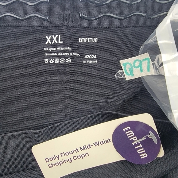 NWT Empetua Daily flaunt Mid-Waist shaping capri slimming shapewear - Picture 6 of 6